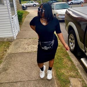 Meet your Posher, Tayina